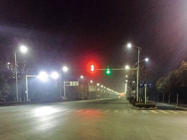 徐州閩江路125W，UST路燈效果